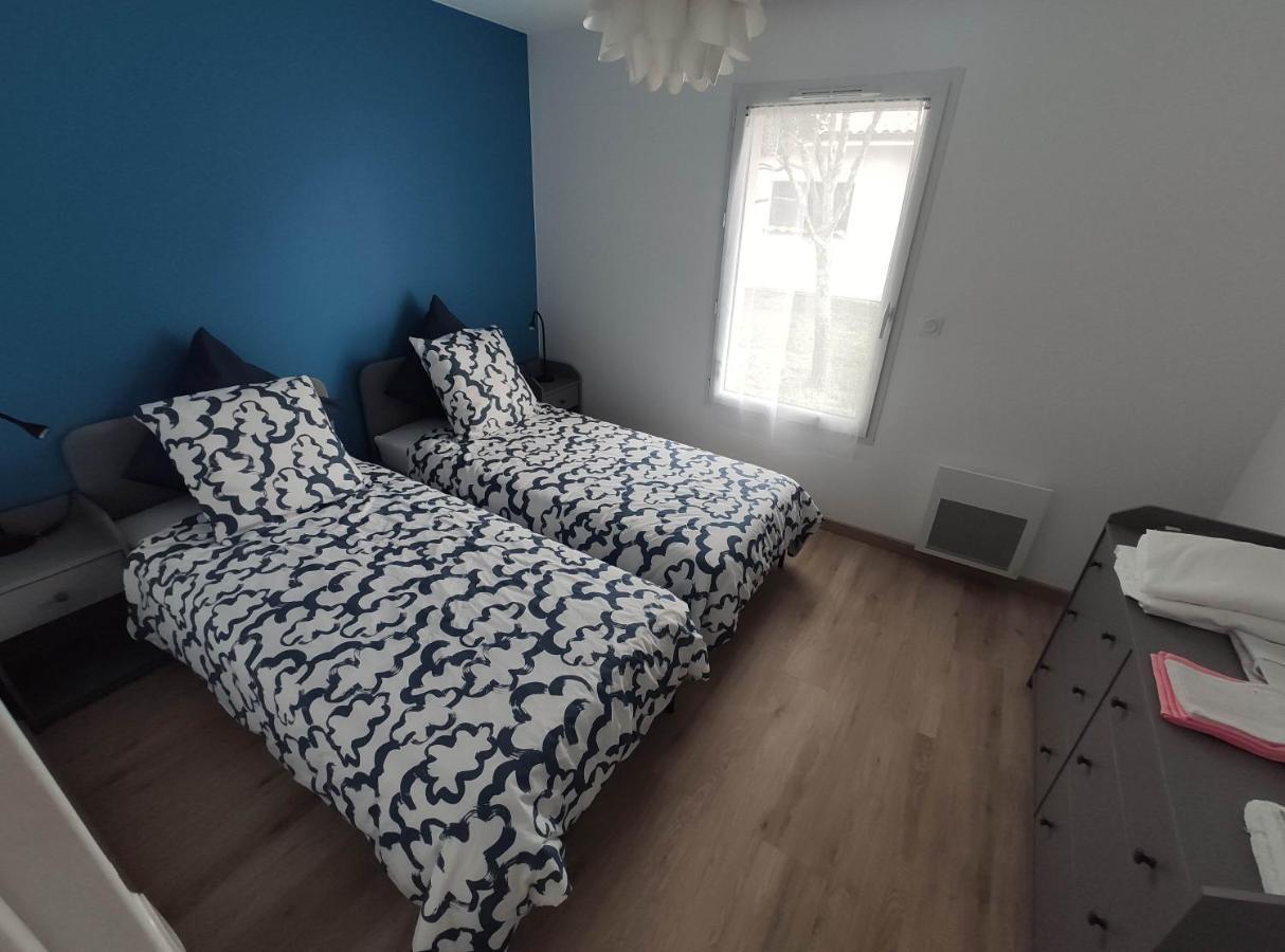 2 Maisons De 3 Et 2 Chambres Avec Grande Piscine Commune La Teste-de-Buch Exteriör bild