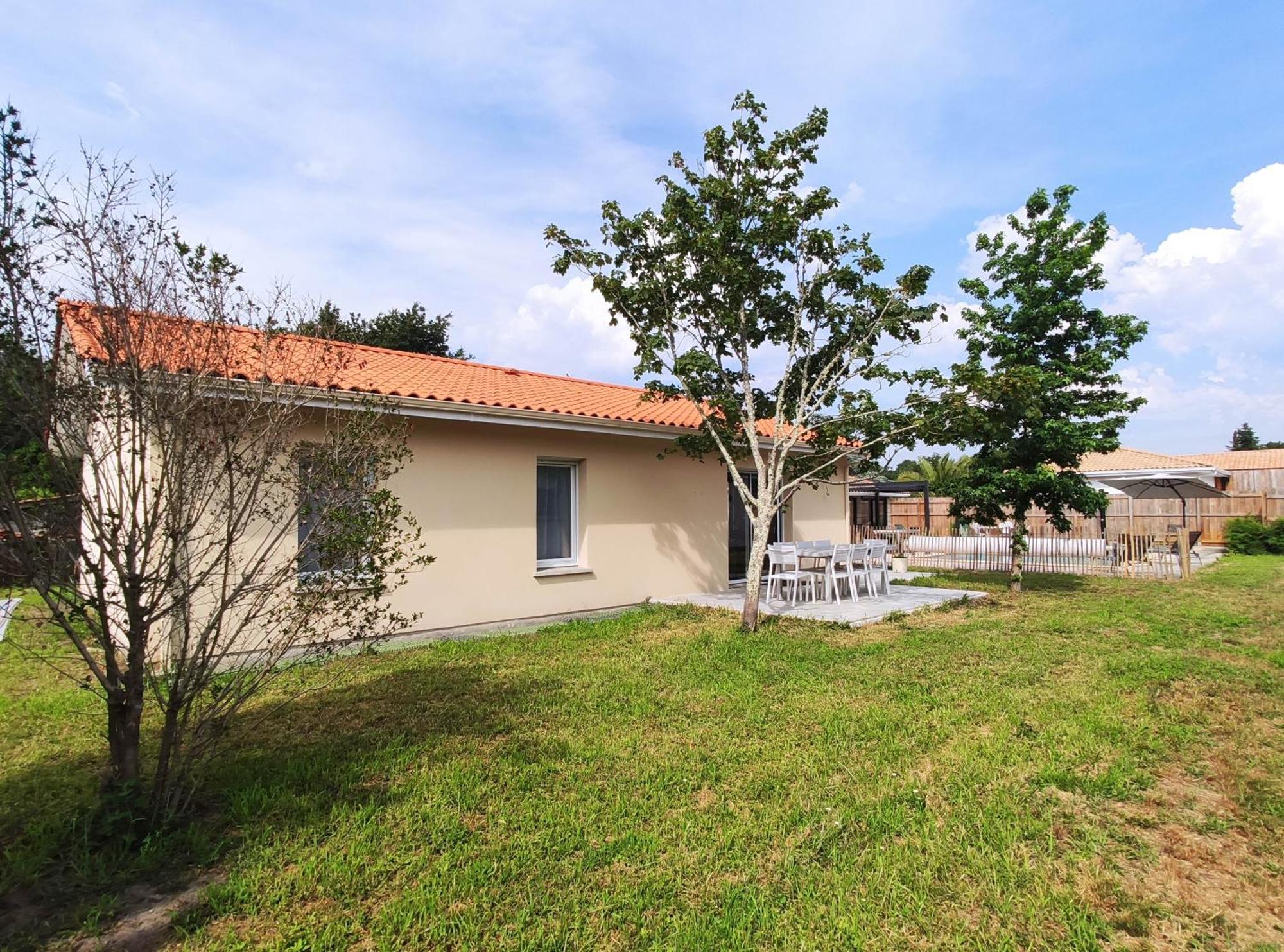 2 Maisons De 3 Et 2 Chambres Avec Grande Piscine Commune La Teste-de-Buch Exteriör bild